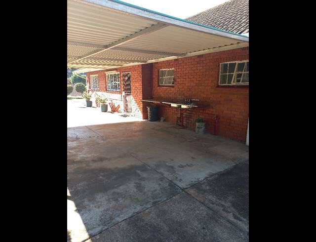 2 BEDROOM HOUSE FOR SALE IN BELFORT ESTATE